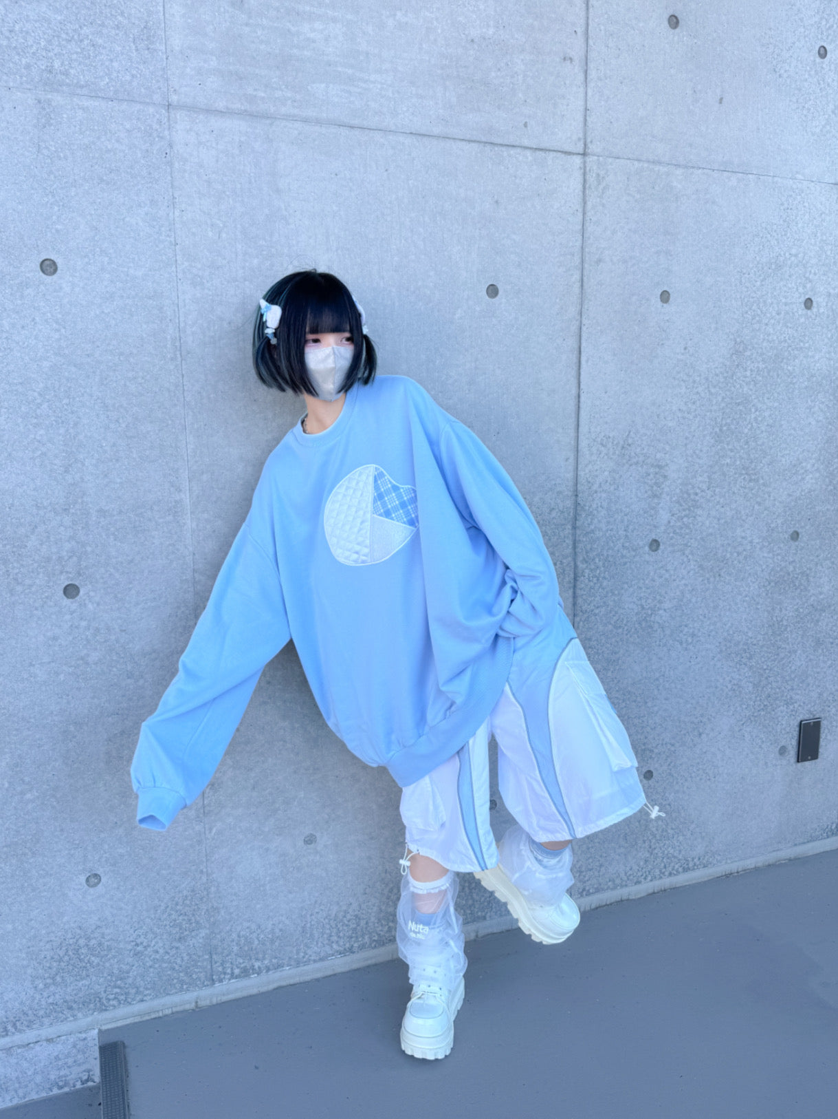 シャカった社会で無敵おパンツ(白×水色)