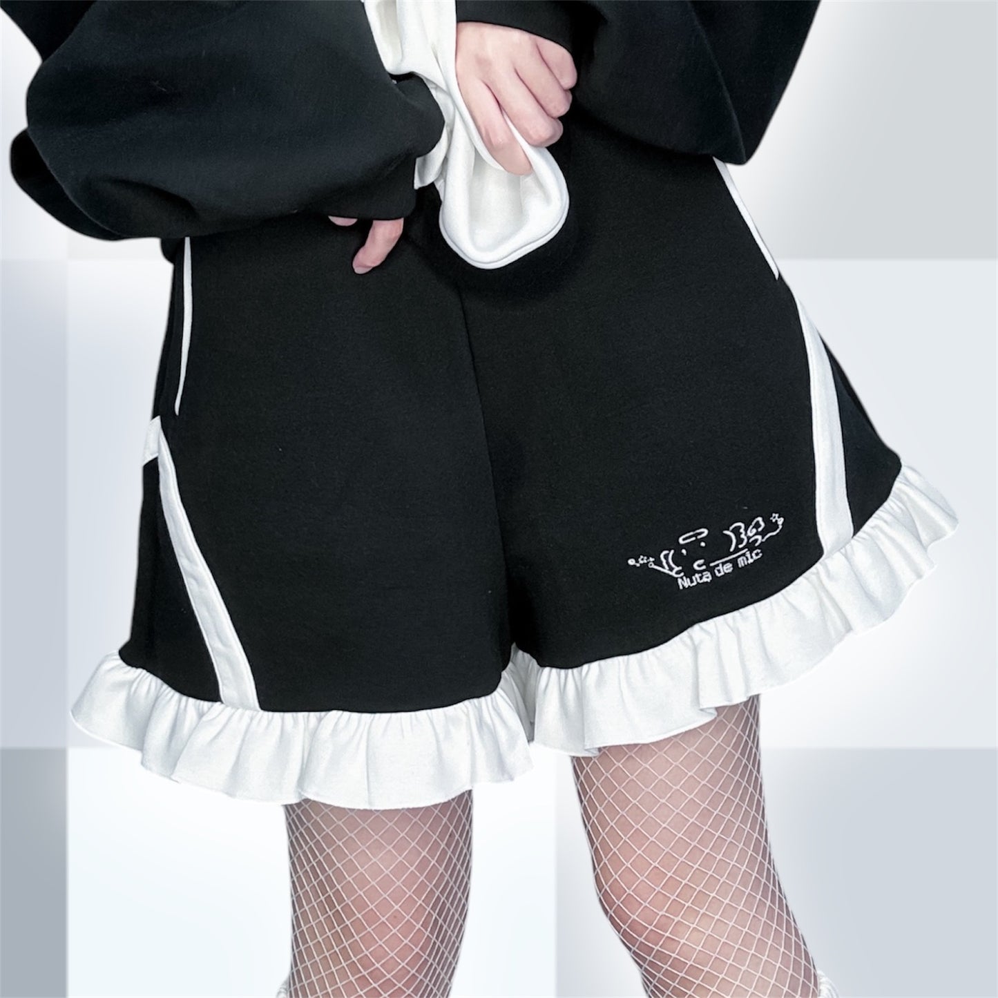 堕天使になぁれ!スウェットおパンツ