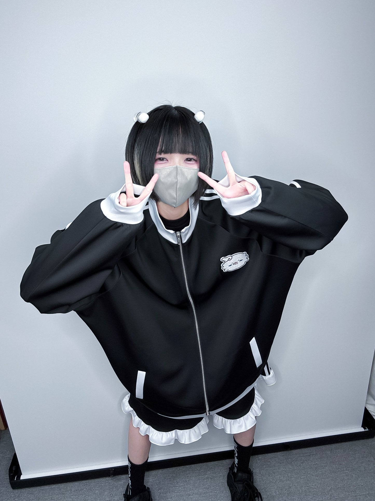 前向きになれちゃうおジャージ(黒)