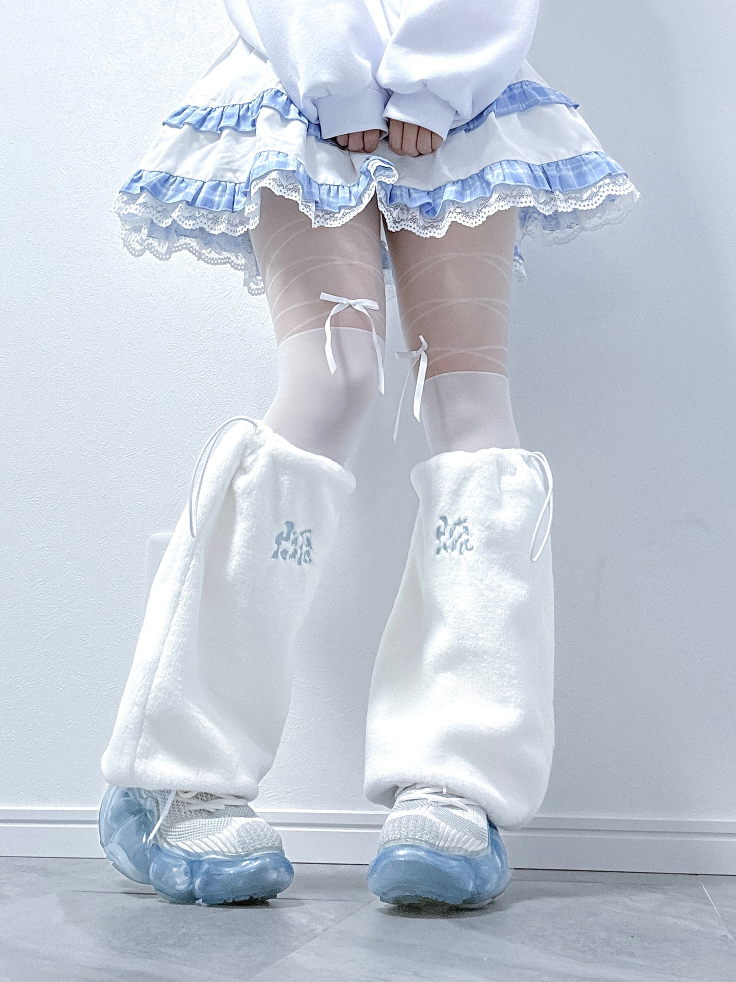 ふあふあファーできゅんですレッグウォーマー(白)