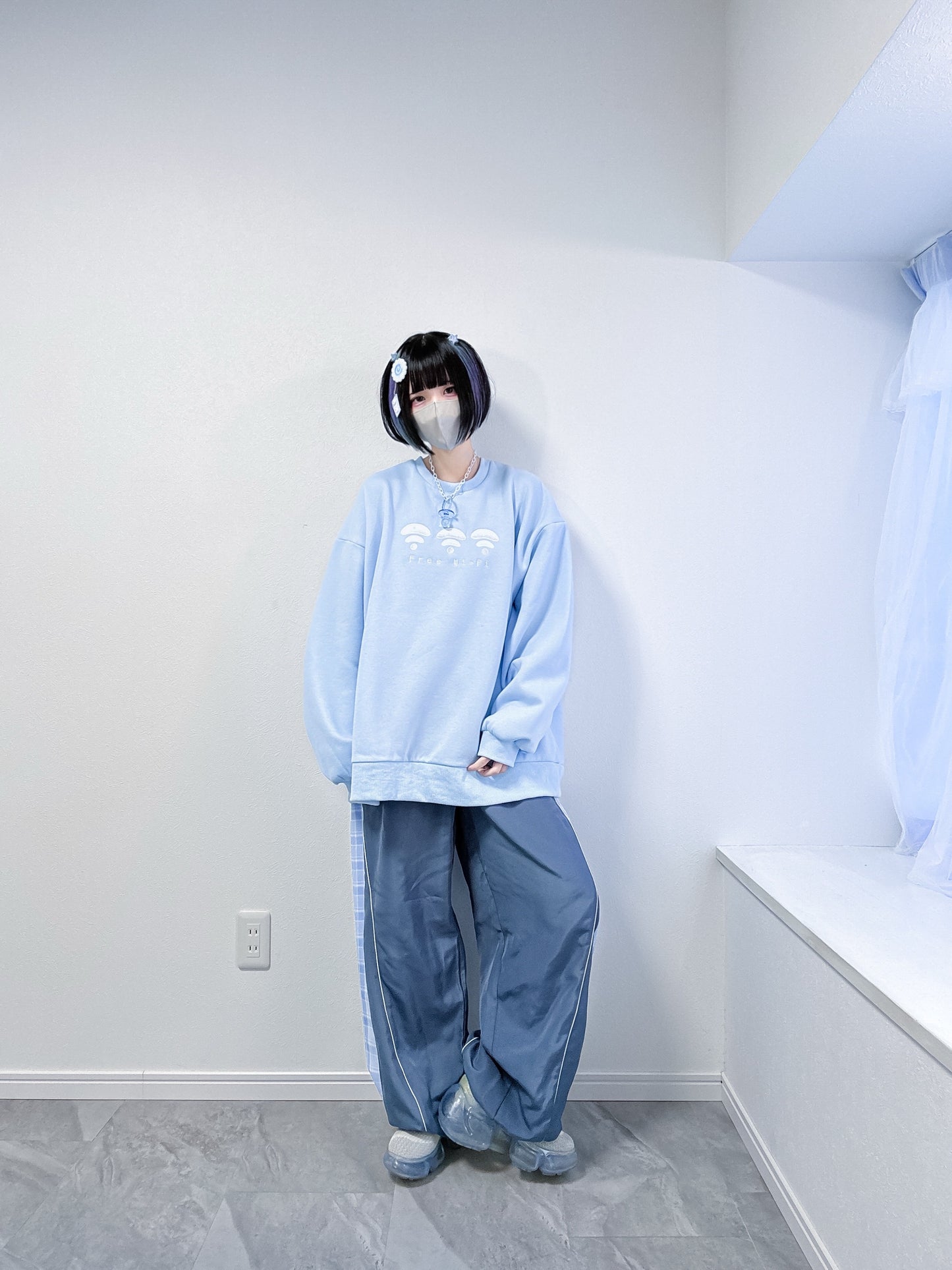 WiFi無しでは生きてけないスウェット(水色)
